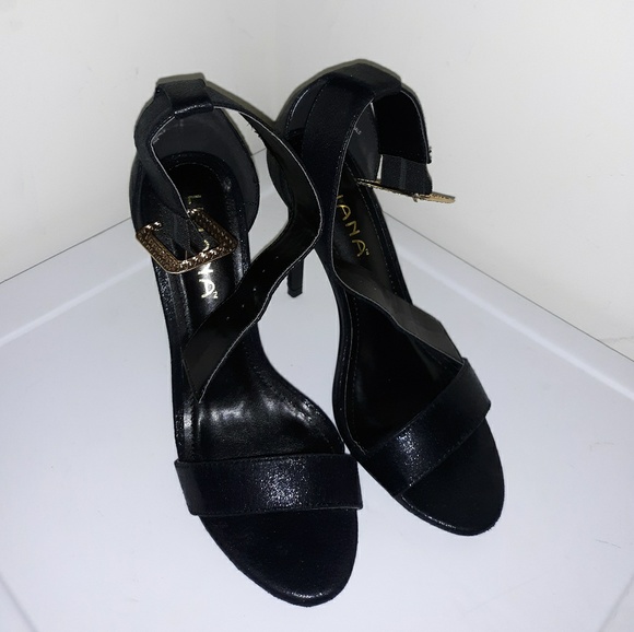 Shoes - Picture 2 of 3